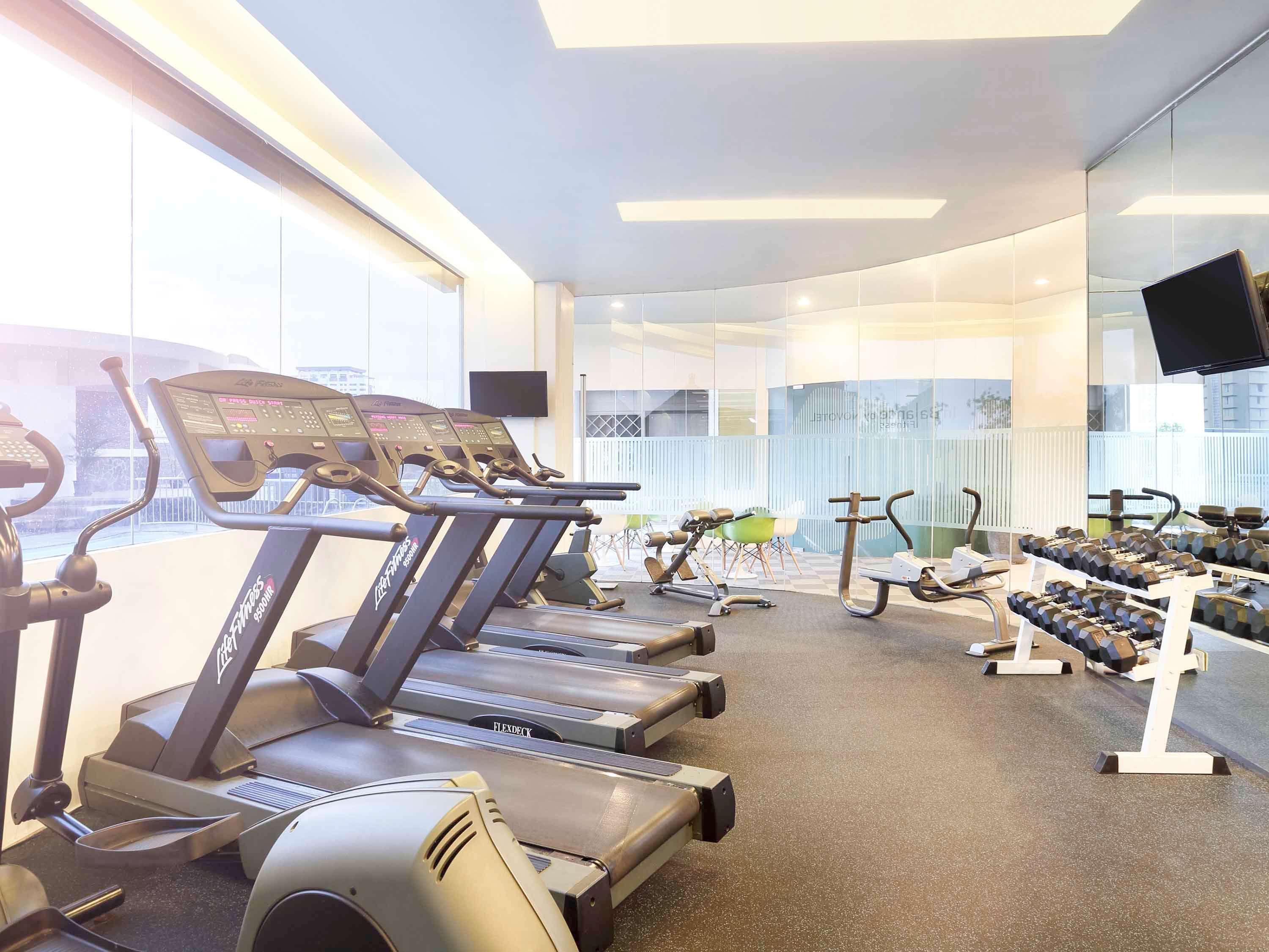 Novotel Jakarta Gajah Mada Eksteriør billede