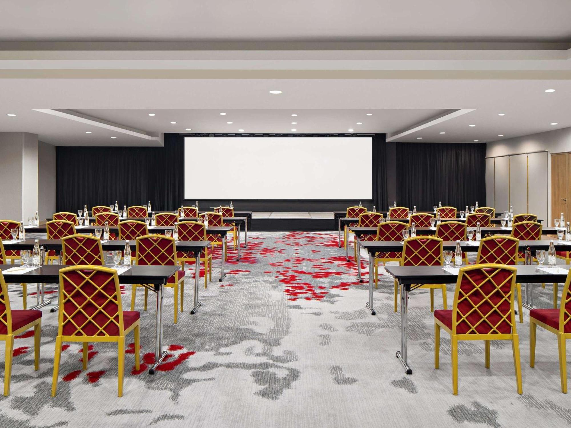 Novotel Jakarta Gajah Mada Eksteriør billede