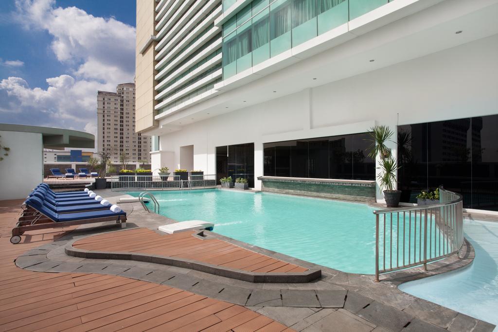 Novotel Jakarta Gajah Mada Eksteriør billede