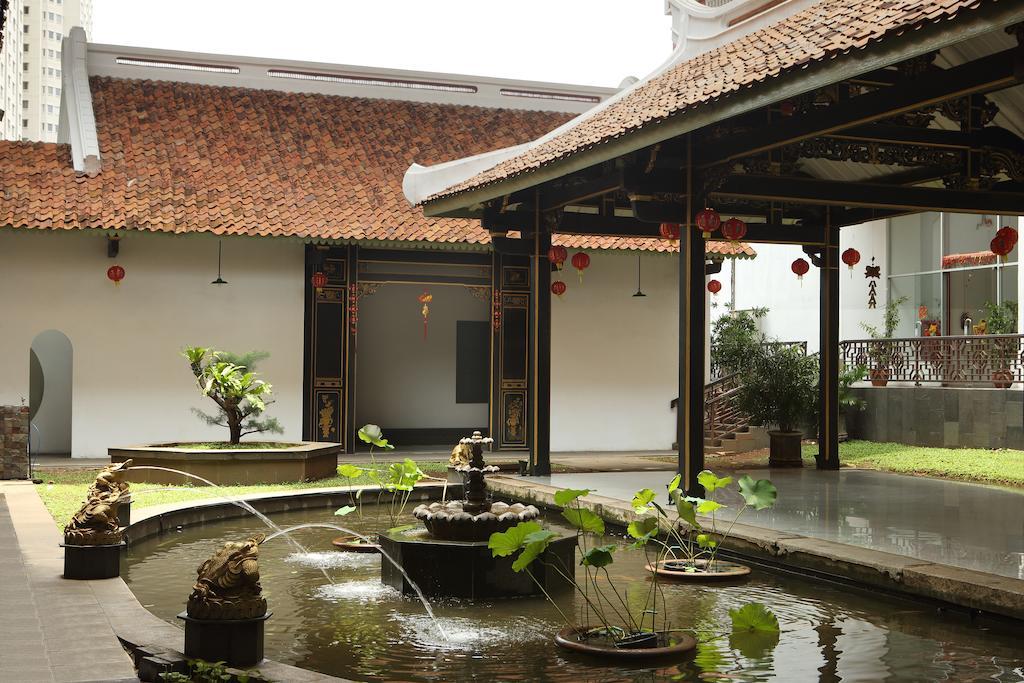 Novotel Jakarta Gajah Mada Eksteriør billede
