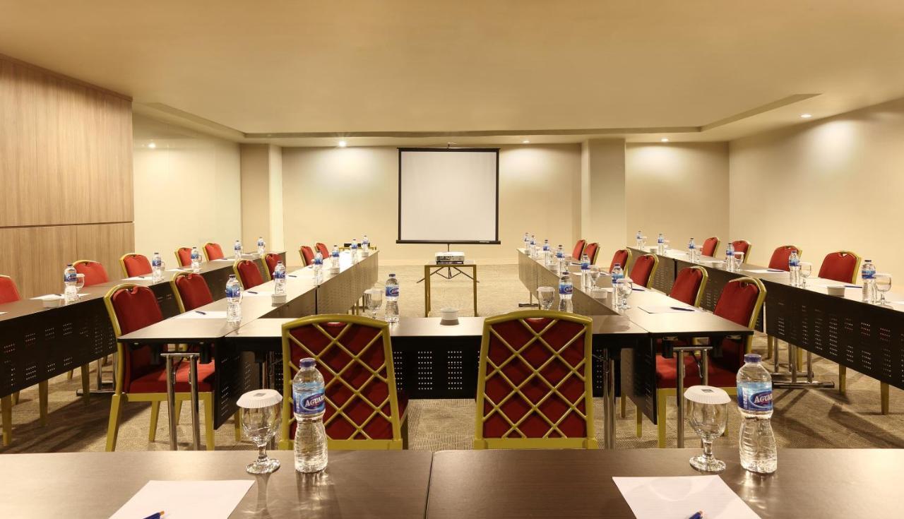 Novotel Jakarta Gajah Mada Eksteriør billede